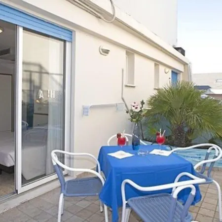 Royal 酒店 米萨诺阿德里亚蒂科