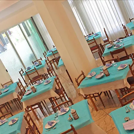 Hotel Royal 3*