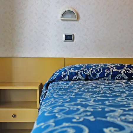 Royal 米萨诺阿德里亚蒂科