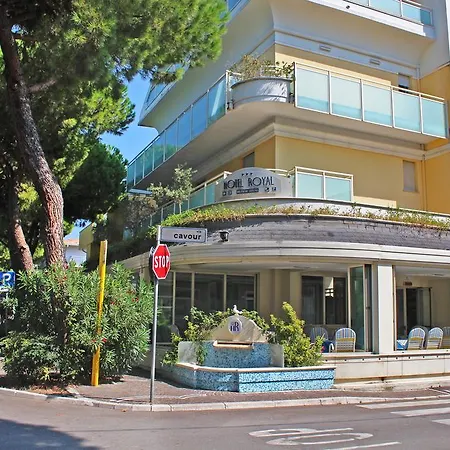 Hotel Royal 3*