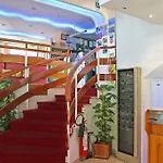 Hotel Royal 3*